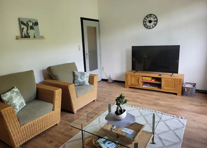 Im Moseltal ブルッティヒ・ファンケル